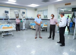 कोरोना वायरस: स्वास्थ मंत्री ने ट्रॉमा सेंटर की तैयारियों का जायजा लिया