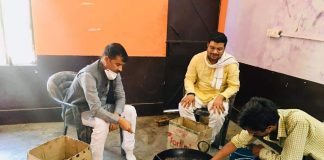 लाकडाउन के दौरान ABVP कर रहा ज़रूरतमंदों की मदद