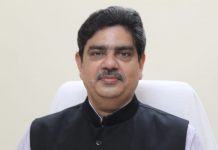 विश्वविद्यालय समाज का अंग इसलिए समाज सेवा पहले : आलोक राय