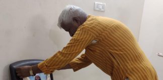हिंदी विश्वविद्यालय में शहीद सुखदेव को किया अभिवादन