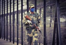 जम्मू कश्मीर: फौजी बाबा सहित तीन आतंकी ढेर