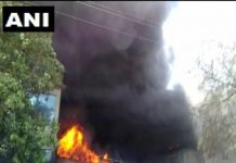 ग्रेटर नोएडा के फूड प्रोसेसिंग कम्पनी में लगी भीषण आग, लाखों का सामान जलकर खाक
