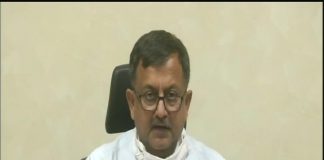 यूपी में प्रवासी मजदूरों को किया गया ट्रैक, 12 लाख में से 1 हज़ार मजदूरों में पाए गए कोरोना सिम्पटम्स