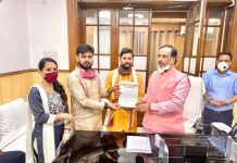 Covid-19 की परिस्थितियों को देखते हुए परीक्षा आयोजन के विकल्प पर विचार करें सरकार : ABVP