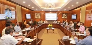 दिल्ली: अमित शाह की अध्यक्षता में कन्टेनमेंट जोन में कोविड को लेकर रणनीति बनी, दिल्ली सरकार को कहा डॉ.पाल समिति की रिपोर्ट लागू करें