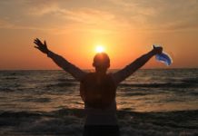 हमें अपने आस-पास के समाज को बदलना होगा