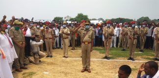 कानपुर मुठभेड़ कांड : शहीद उपनिरीक्षक नेबू लाल को नम आँखों से पिता ने दी मुखाग्नि