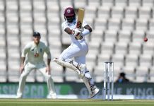 पहले टेस्ट मैच में वेस्टइंडीज ने इंग्लैंड को 4 विकेट से हराया