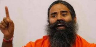 Ayodhya Ram Mandir: बाबा रामदेव पहुंचे अयोध्या