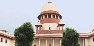 सुप्रीम कोर्ट : वो फिलहाल कानूनों की वैधता तय नहीं करेगा