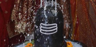 Sawan 2021 : सावन के महीने में भगवान भोले को करना है खुश, अपनाएं ये उपाय सावन