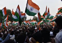 सामाजिक परिवर्तन के लिए संवाद जरूरी